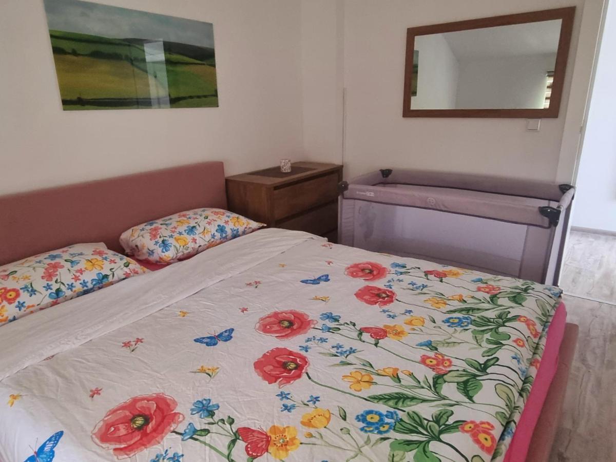 Apartmani Bilic Korenica Ngoại thất bức ảnh