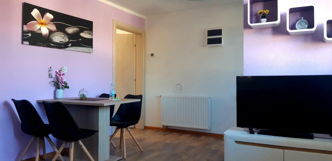 Apartmani Bilic Korenica Ngoại thất bức ảnh
