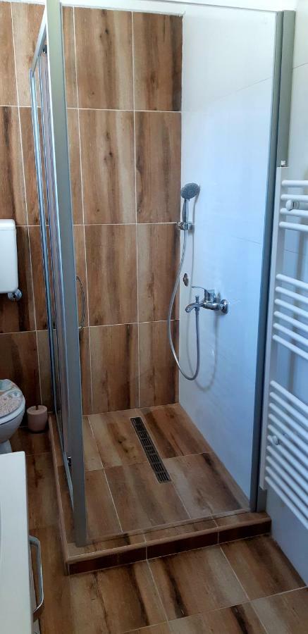 Apartmani Bilic Korenica Ngoại thất bức ảnh